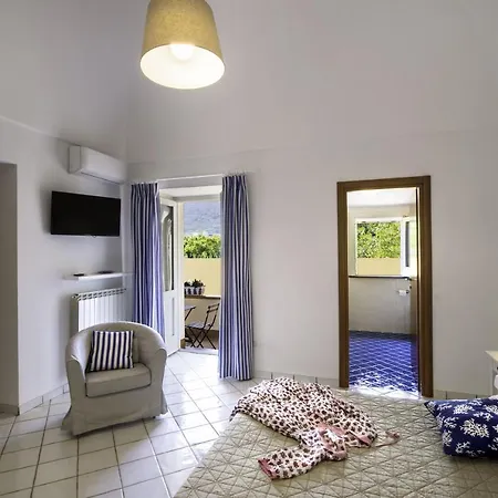 Casa Assunta Oda ve Kahvaltı 3*