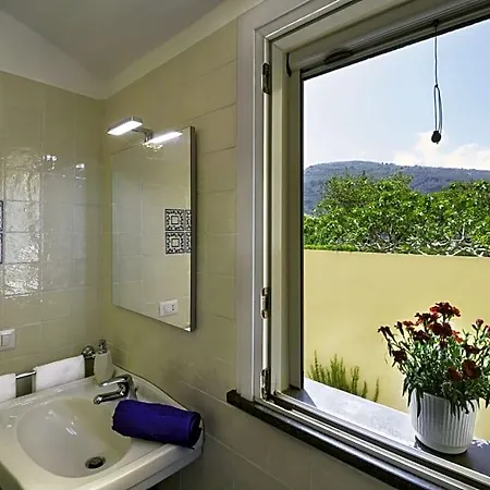 Casa Assunta Alojamento de Acomodação e Pequeno-almoço 4*
